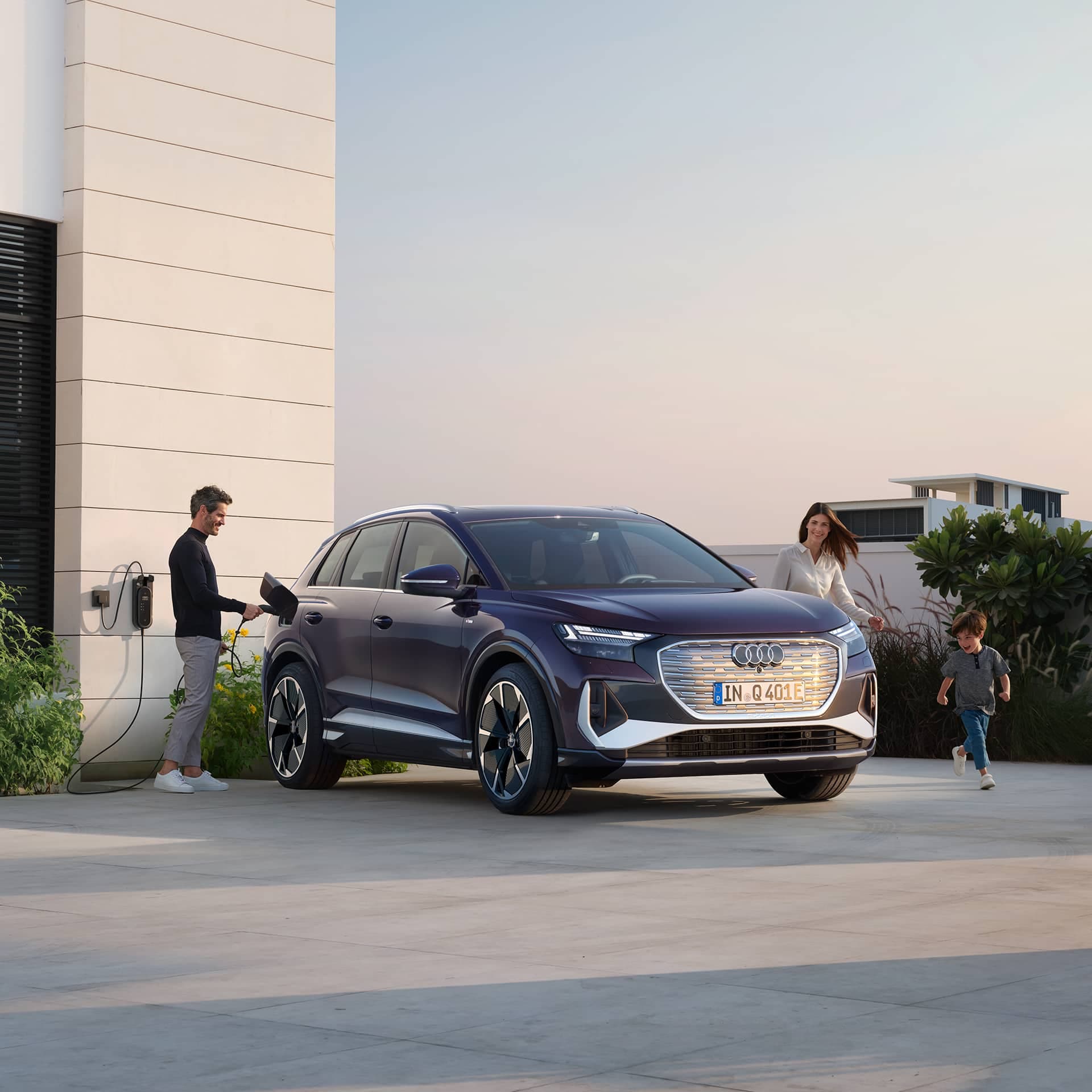 Audi Q4 e tron vista frontale.